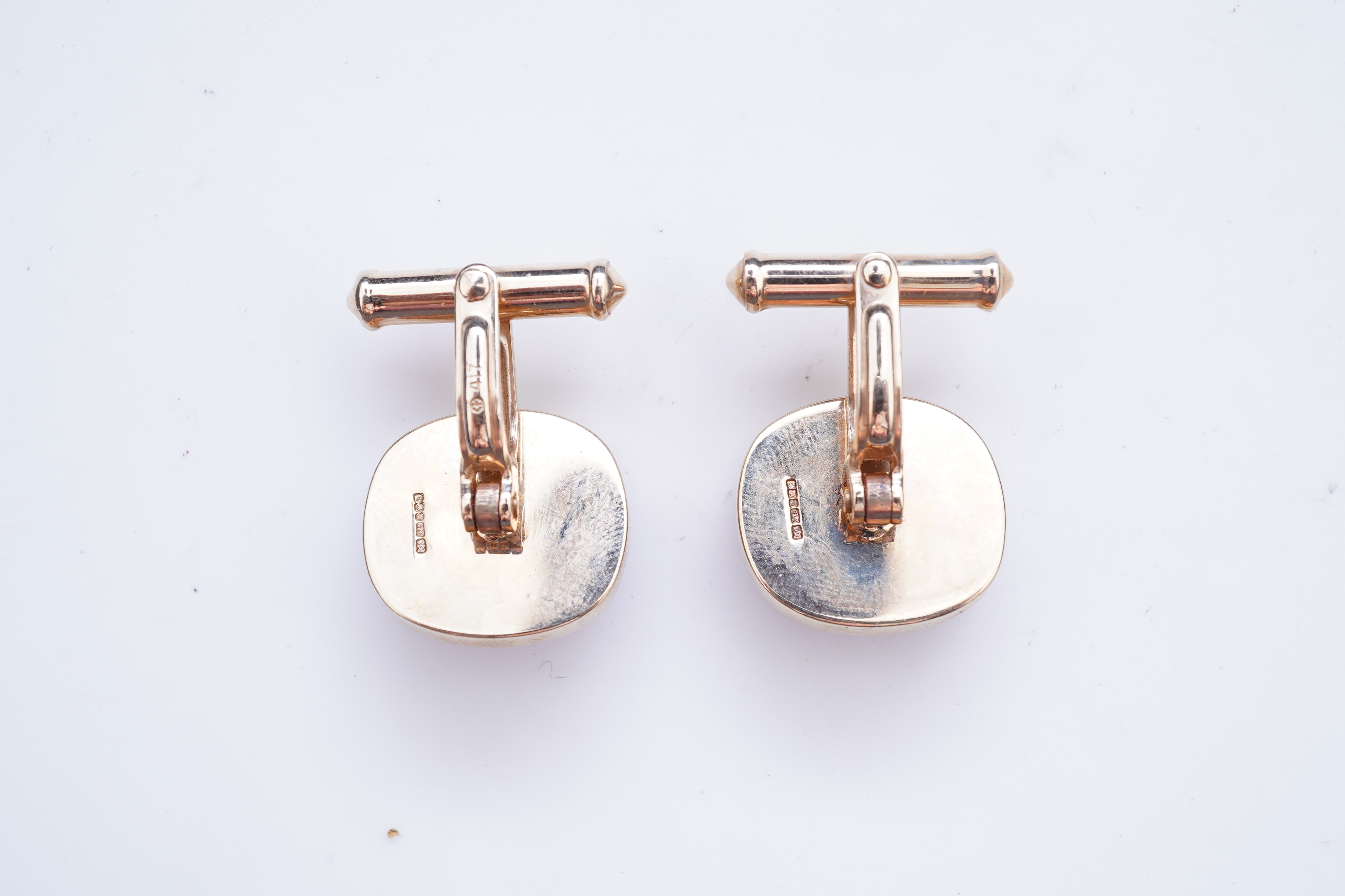 A pair of carnelian cufflinks